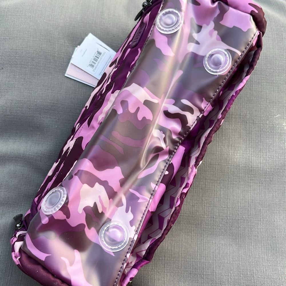 Lug Trolley Pink and Purple Camouflage Bag NWT - Picture 5 of 9